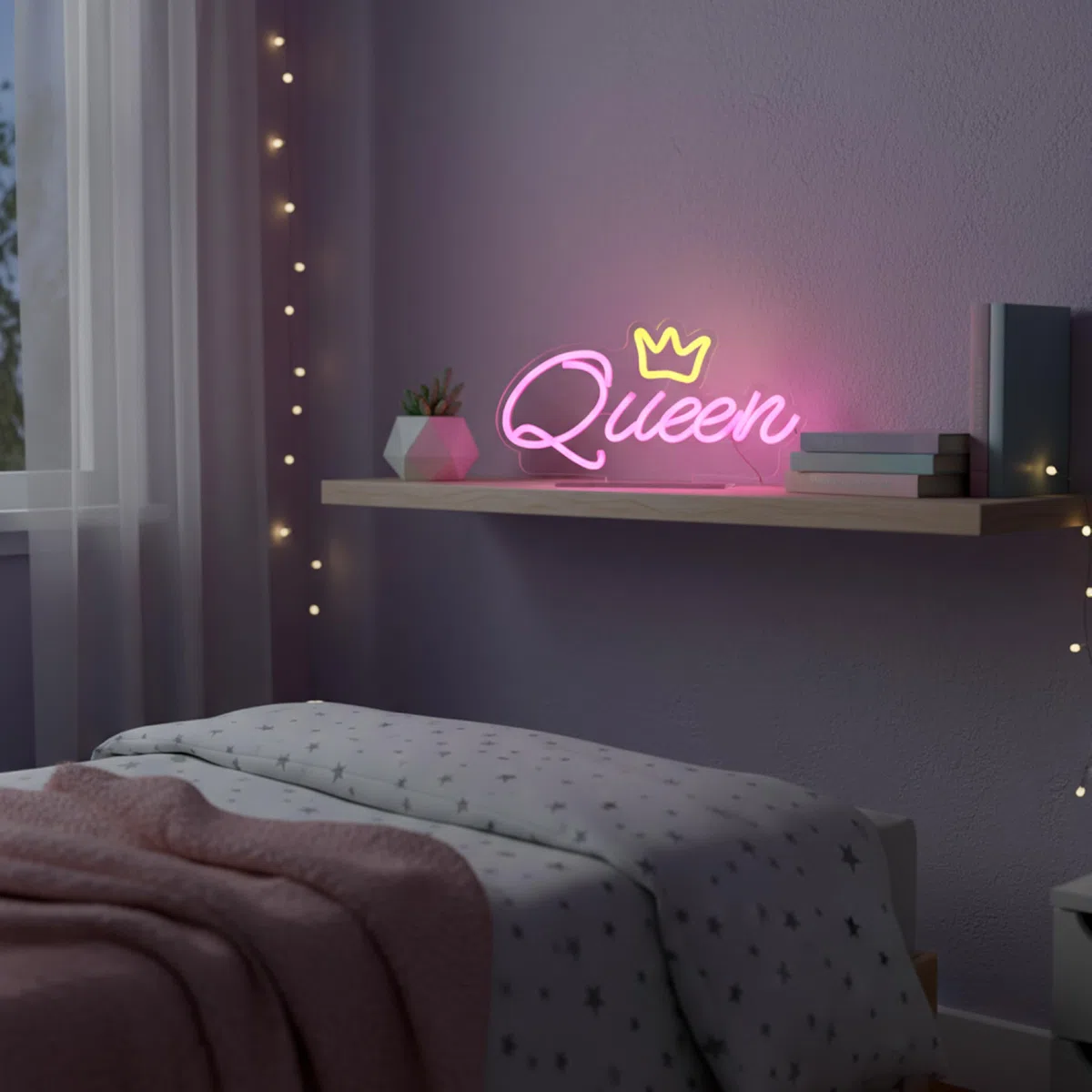 Baroni Home Lampada Queen, Lampada LED Decorativa Effetto Neon con Scritta Queen, Luce da Tavolo Rosa con Cavo USB 1,8m, Perfetta per Soggiorno, Cameretta e Atmosfera, 35x8x19 cm