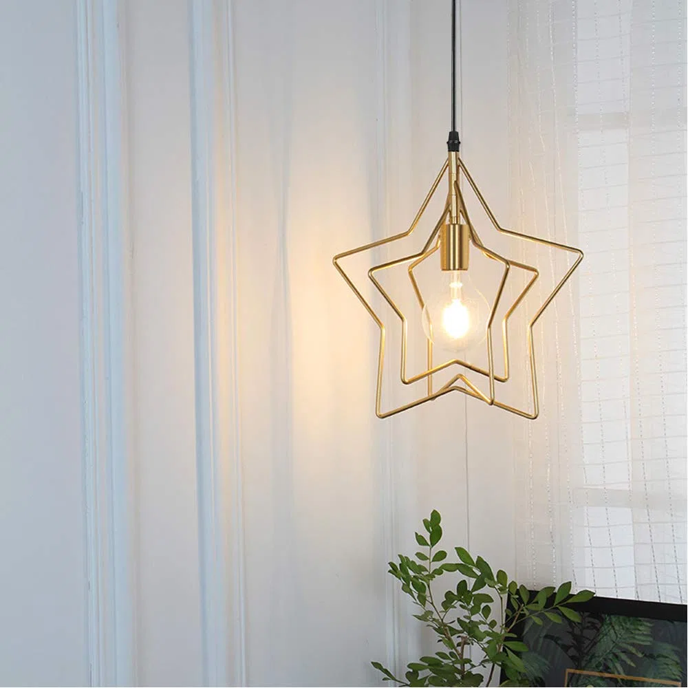 iDEGU Lampada a Sospensione E27 Plafoniera Design Creativo a Stella Lampada da Soffitto Moderno con 3 stelle Regolabili Oro Lampadario per Camera dei Bambini (Stella)