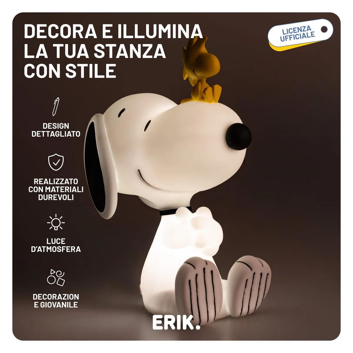 Grupo Erik Lampada Snoopy Peanuts - Lampada da Scrivania e Comodino con Luce LED, Luce Notturna Bambini Snoopy Gadget | Cavo USB o Pile AAA (12,2 x 26,7 x 18,5 cm)
