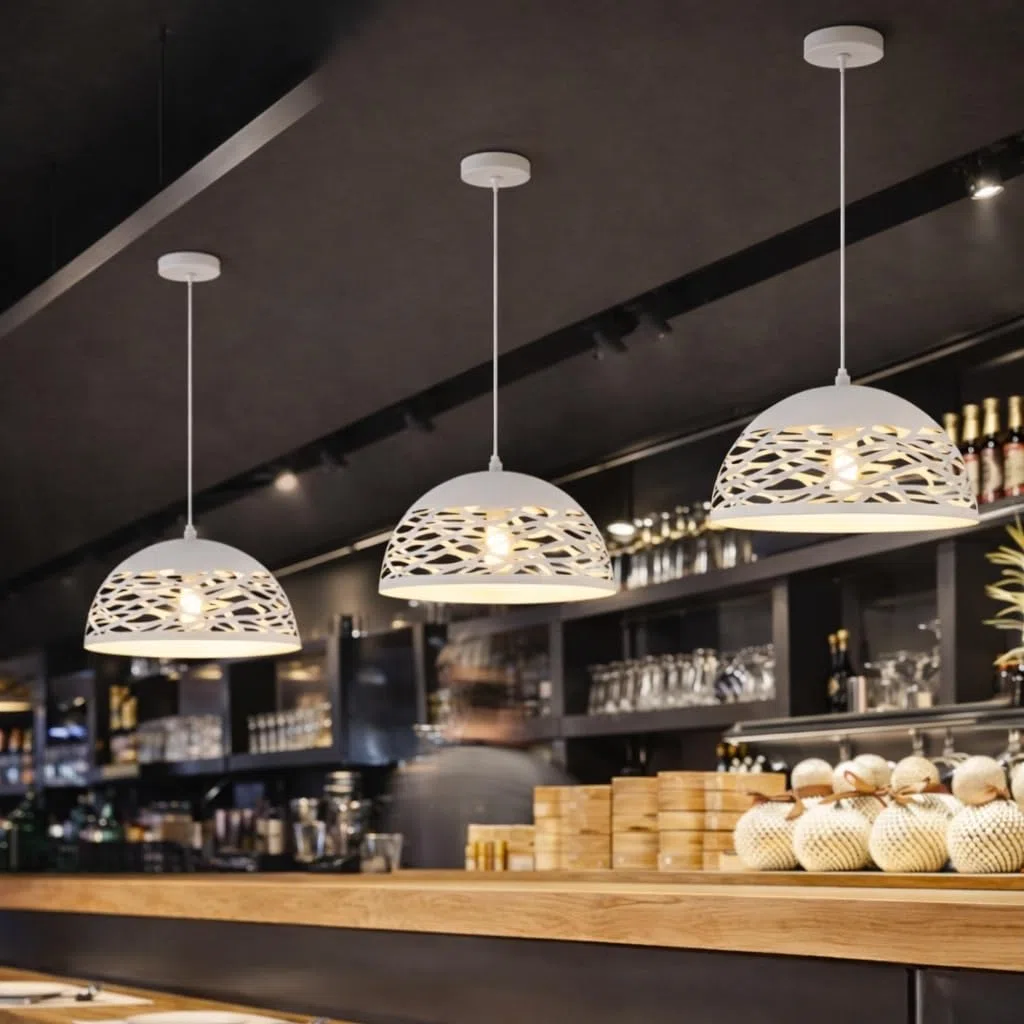 Partenopea Lampadario a Sospensione da Soffitto E27 in Ferro Verniciato, Paralume Traforato Design Moderno, Ø35xH26 cm, Filo 120 cm, per Cucina, Soggiorno, Locali, Lampadina non Inclusa (Bianco)