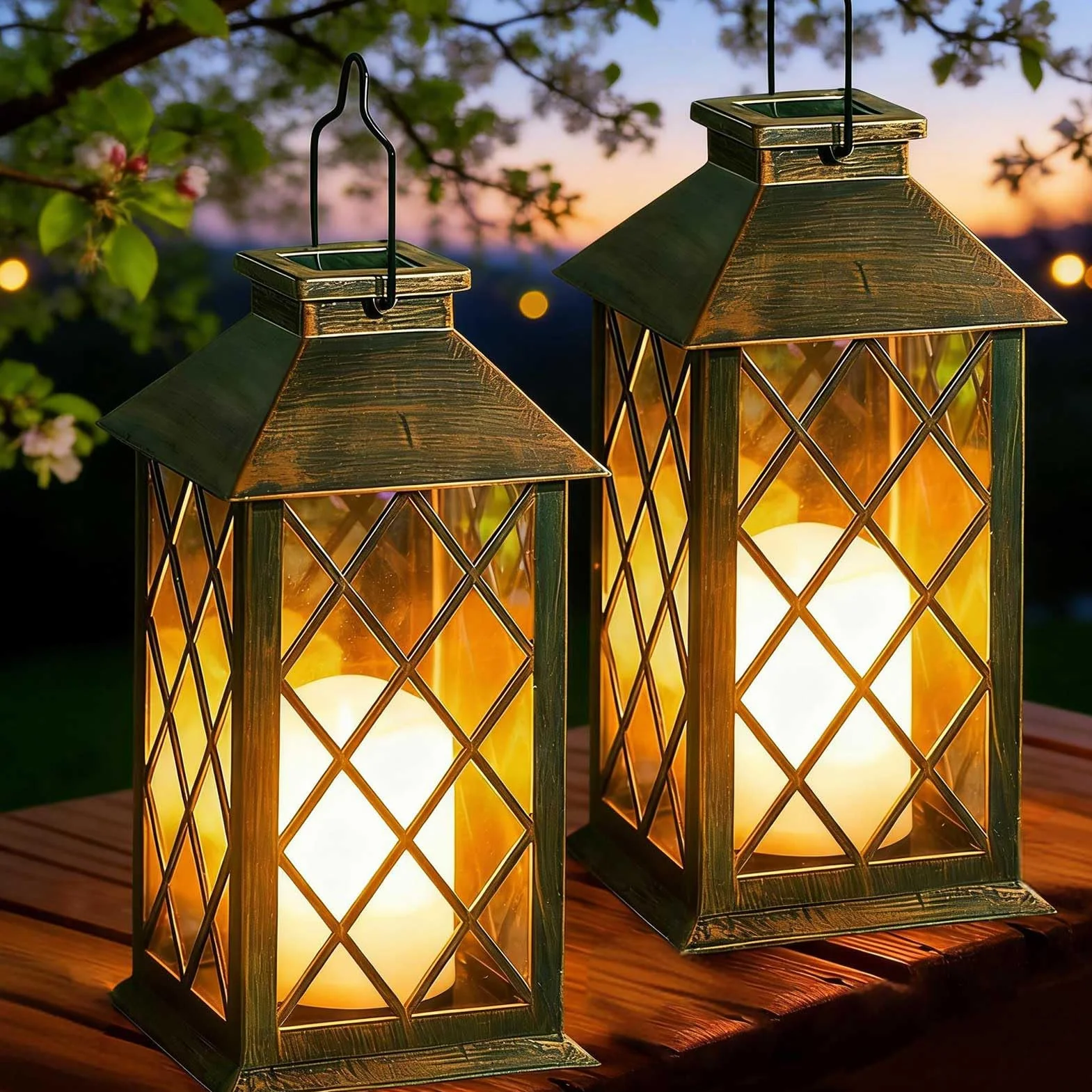 Joycome Lanterne da Esterno 2 Pezzi Lanterna Solare da Giardino con Candele Tremolante, Lampada Solari da Appendere Impermeabile Lampade da Tavolo per Arredo Terrazzo Balconi Decorazioni - Rame