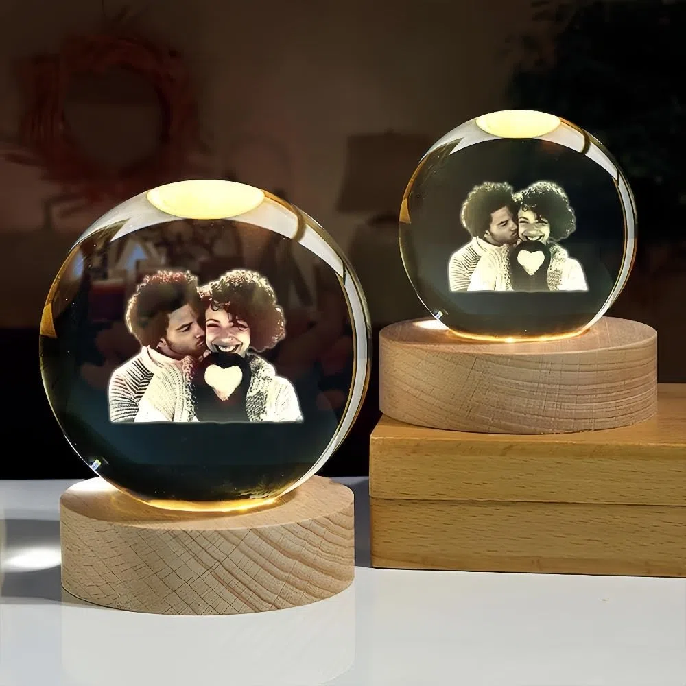 Sfera Di Cristallo 2D Con Foto, Sfera Di Cristallo Personalizzata Con Base Illuminata, Ricordo Per Animali Domestici/regalo Di Natale, Sfera Di Vetro Con Incisione Dal La Tua Immagine(8cm/3.15in)