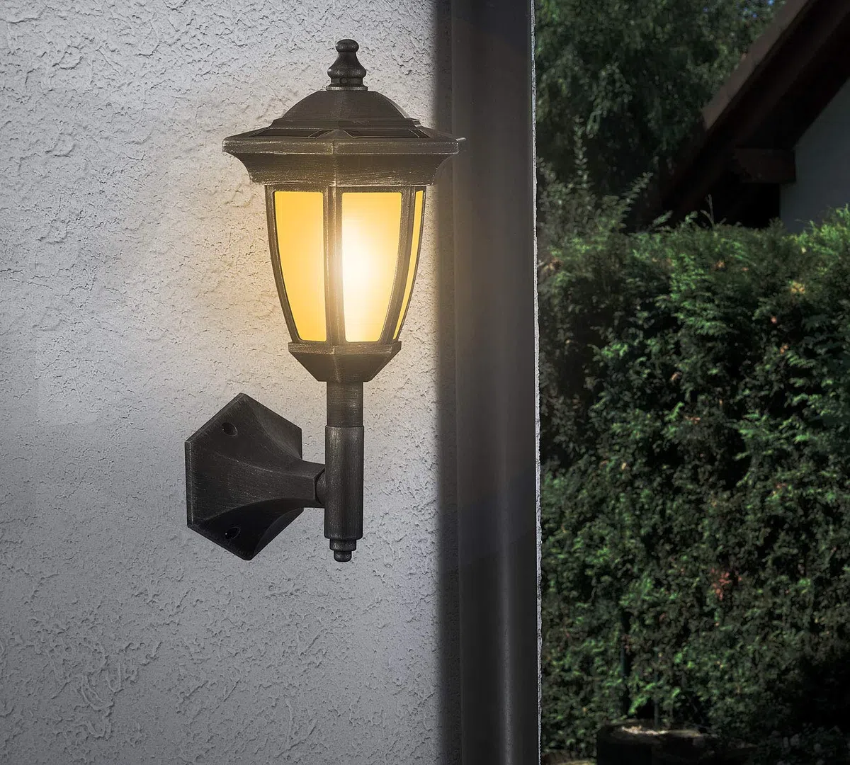 Lunartec Illuminazione Esterna: Lanterna da Terra e da Parete Solare a LED, Effetto Fiamma, IP44 (Lampada Solare LED Giardino, Illuminazione Decorativa Giardino, Fiamma)