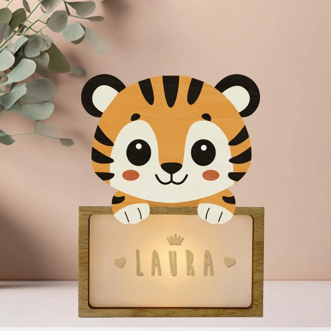 WONDEE Lampada Personalizzata Con Nome - Luce Notturna Bambini Tiger, Regalo Neonato Maschio e Femmina, Regalo Battesimo Bimbo e Bimba, idee Regali Personalizzati Bambino e Bambina 0 1 2 3 4 5 anni