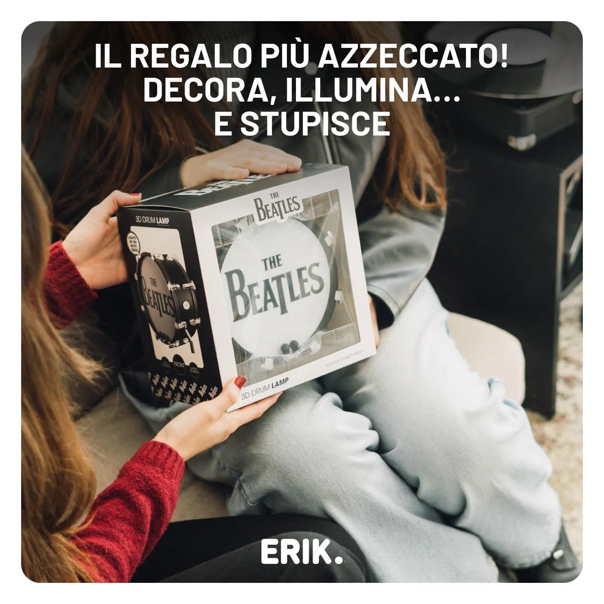 Grupo Erik Lampada The Beatles - Lampada da Scrivania e Comodino con Luce LED Fredda, Luce Notturna The beatles Musica | Cavo USB o Pile AAA (14,2 x 16,5 x 14 cm)