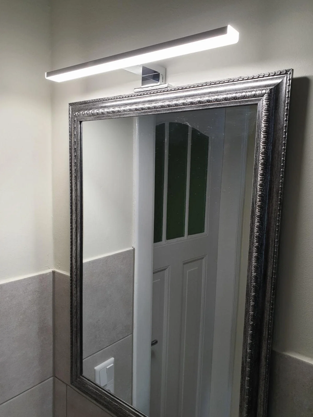 Lampada da Specchio a LED per Bagno,10W,820LM,40cm,Bianco Neutro,4000K,Montaggio 3 in 1,IP44,230V,400mm,Senza Tremolio,Lampada da Specchio per Armadio da Bagno