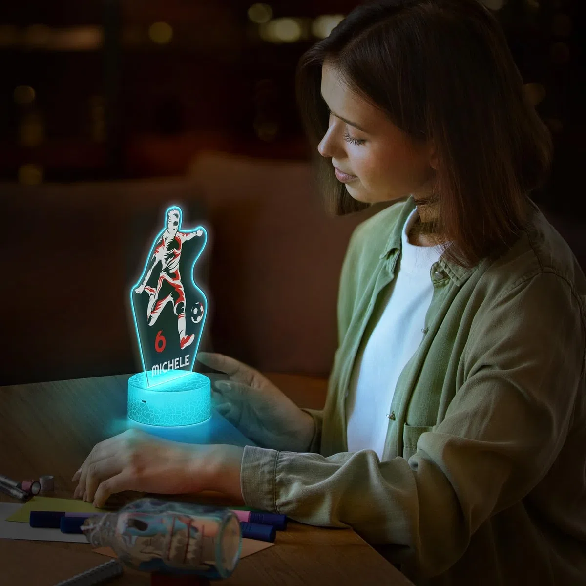 Maverton Lampada da notte personalizzata calcio - RGB 16 Colori - Regalo Comunione Maschio, Regalo Bambino 10 Anni Maschio, Regalo Comunione Bambino - Idea Regalo Compleanno per Ragazzi