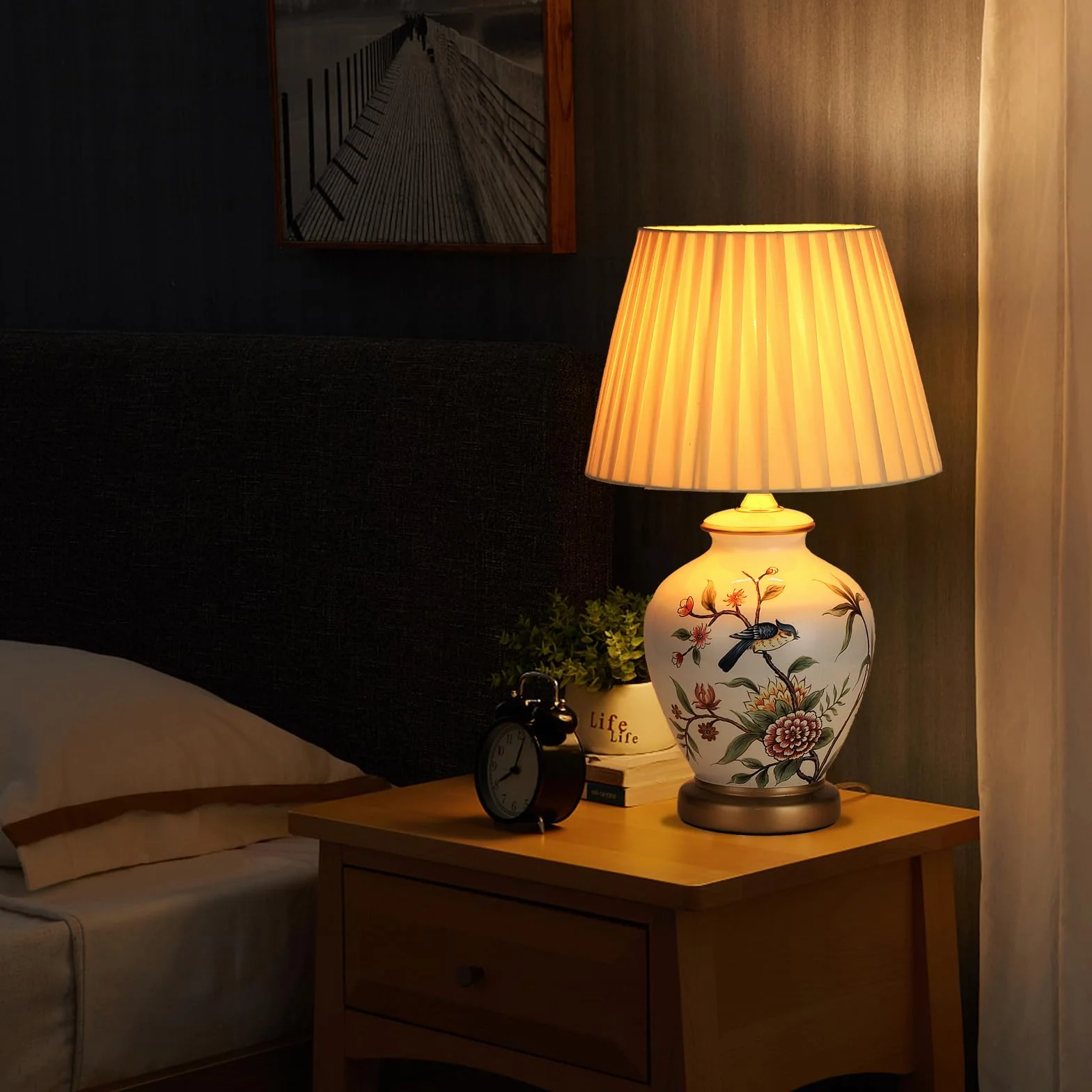 Lampada da tavolo in ceramica vintage, lampada da comodino per soggiorno, camera da letto in tessuto bianco, lampada da lettura, lampada da scrivania, lampada da notte stile moderno E27