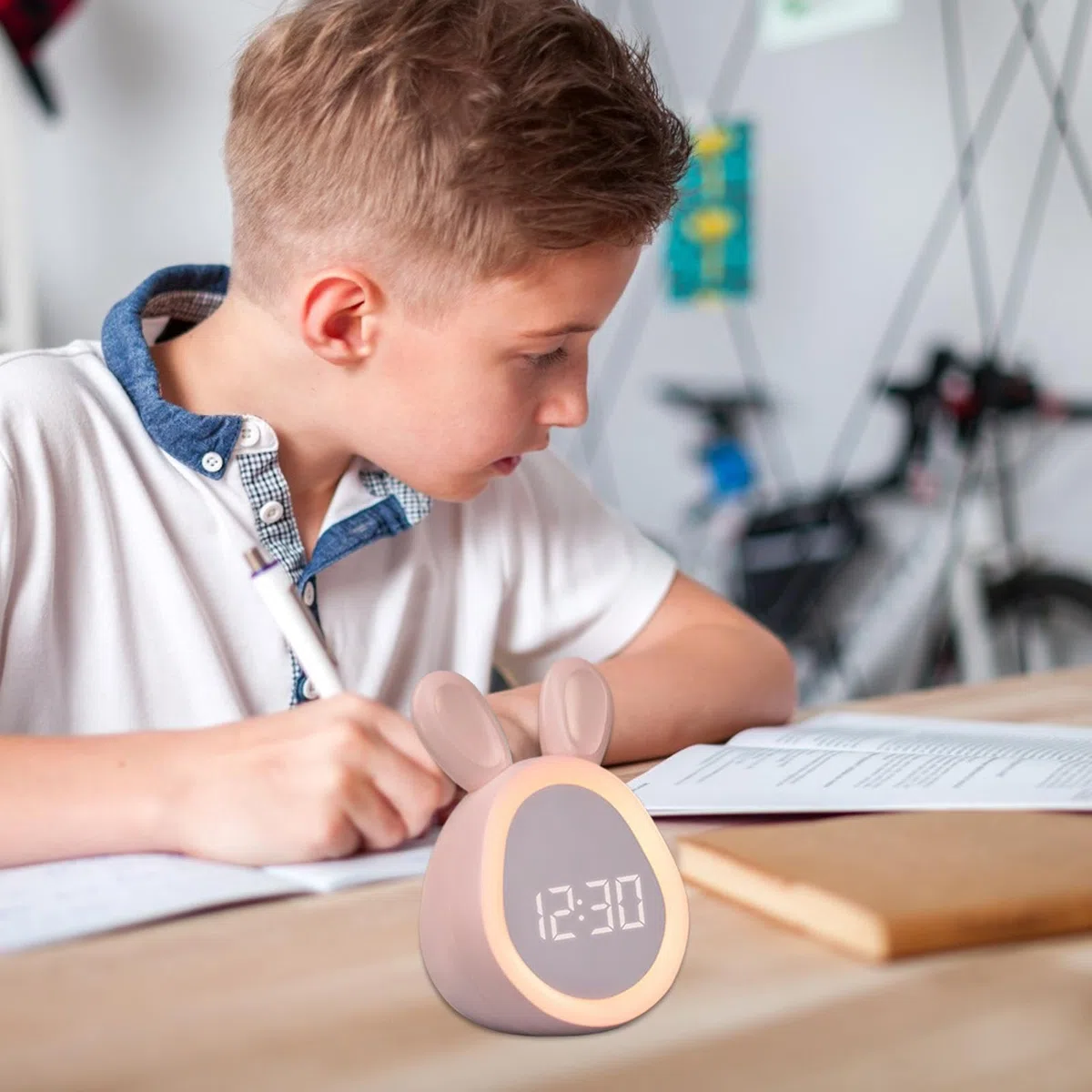 Generico Orologio con luce notturna per bambini, Sveglia per bambini | Sveglia Coniglio | Sveglia digitale, orologi digitali per camere da letto, ricarica USB, design con luce notturna per bambini