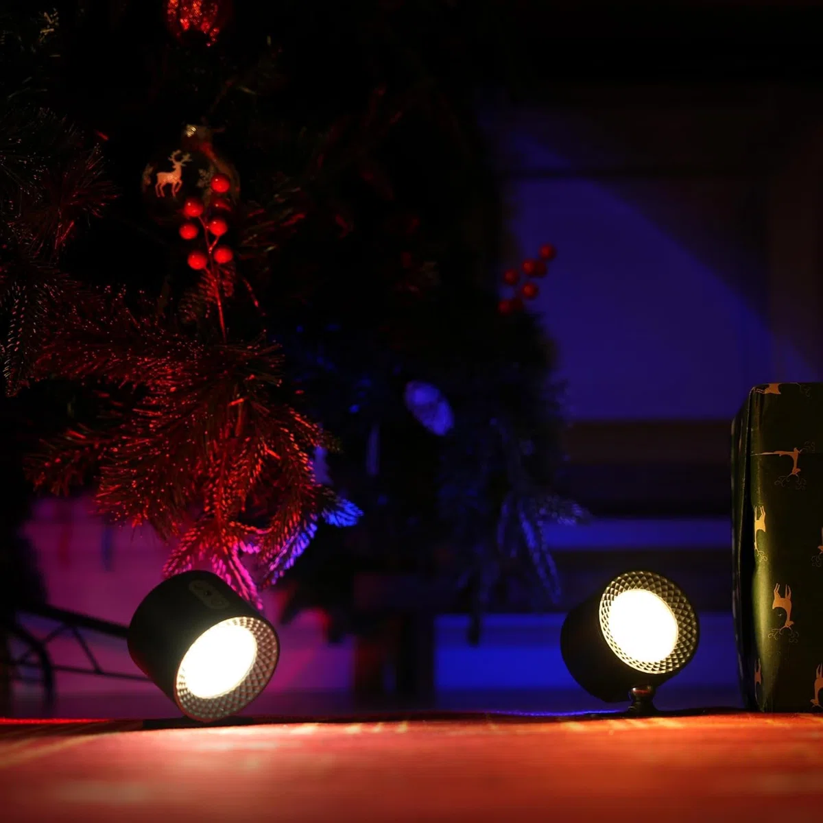 Set 2 Applique da Parete Senza Fili Ricaricabile LED per Interni, Nero, Lampada da Parete RGB 7 Colori Dimmerabile con Telecomando, Touch e Timer, per Camera da Letto Bagno e Cucina