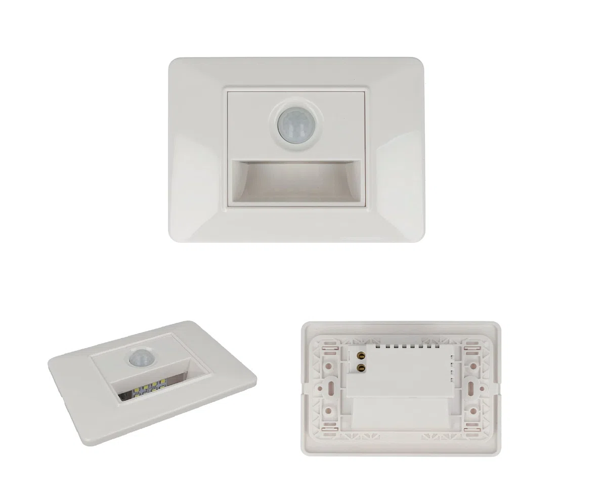 Segnapasso LED Interno con Sensore PIR 1,6W 220V 3 Moduli Bianco Luce Calda 3000K | Incasso 503