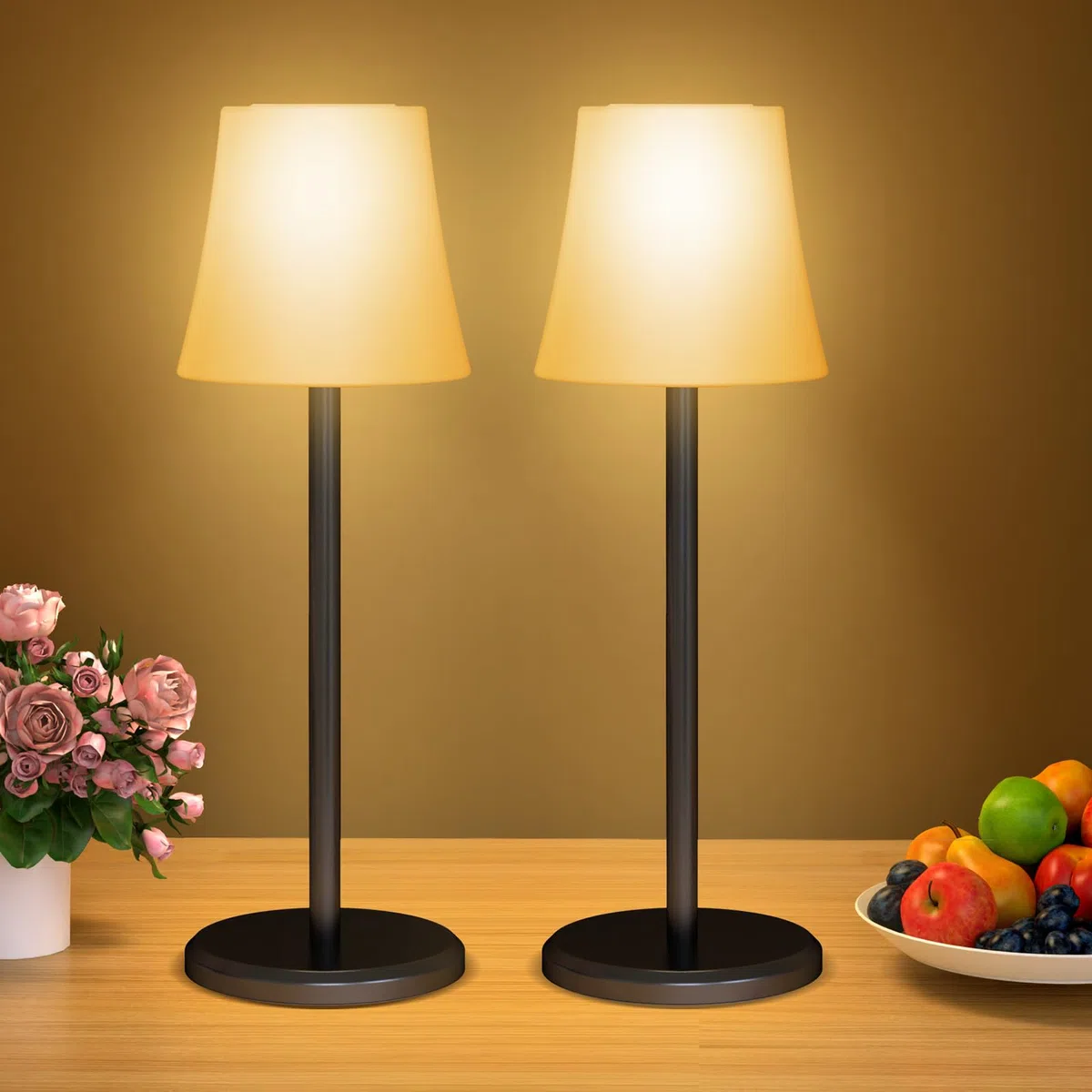 Suright 2 Pezzi Lampada da Tavolo con 3 Modalità Color+RGB, Lampada da Comodino Senza Fili Ricaricabile Luminosità Regolabile, Lampada da Scrivania IP54 Impermeabile per Ristorante, Camera da Letto
