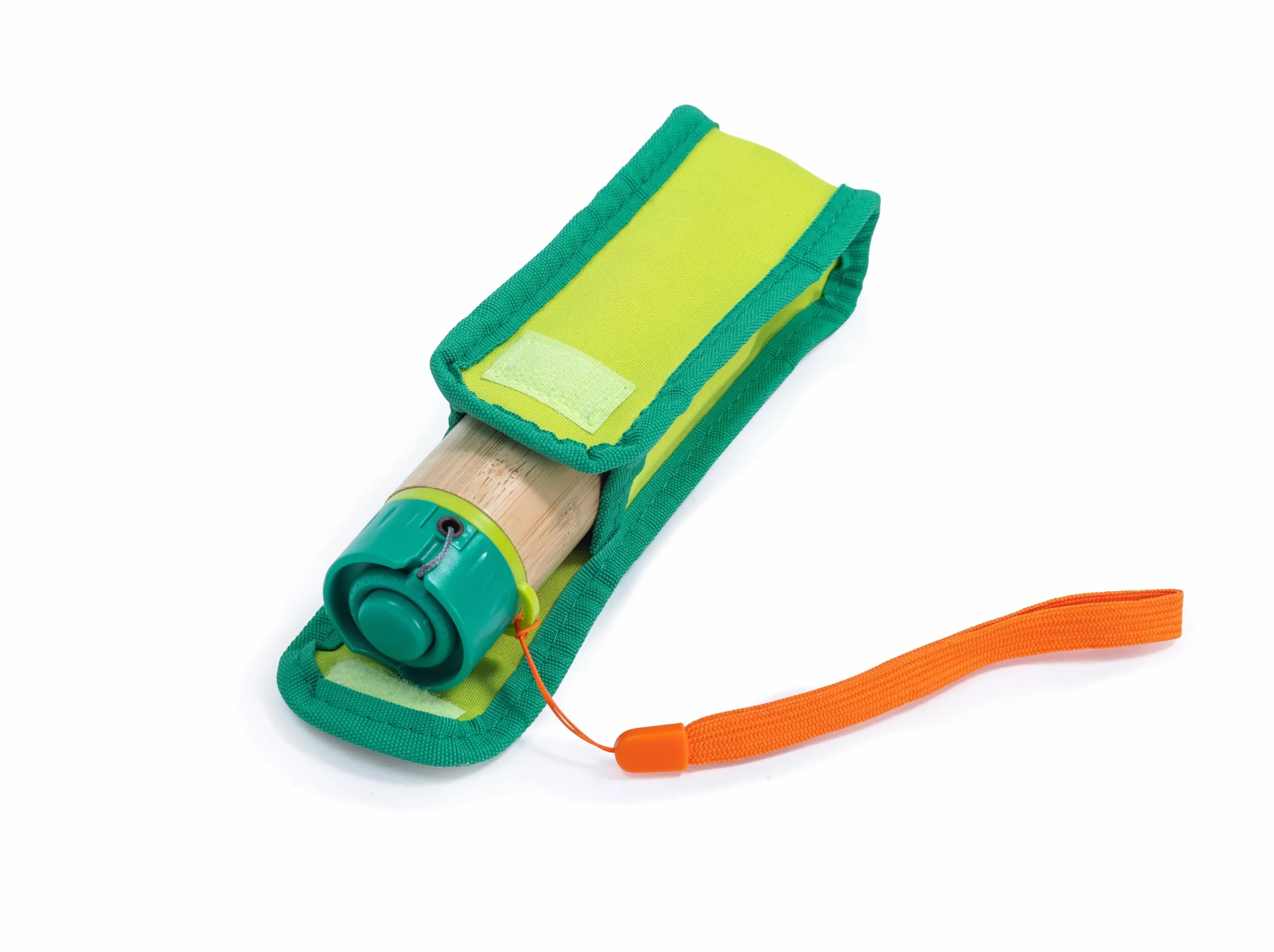 Hape Nature Fun - Torcia alimentata a mano: genera energia pulita tirando l’anello - Pila in bambù e bioplastica 4+ senza batterie