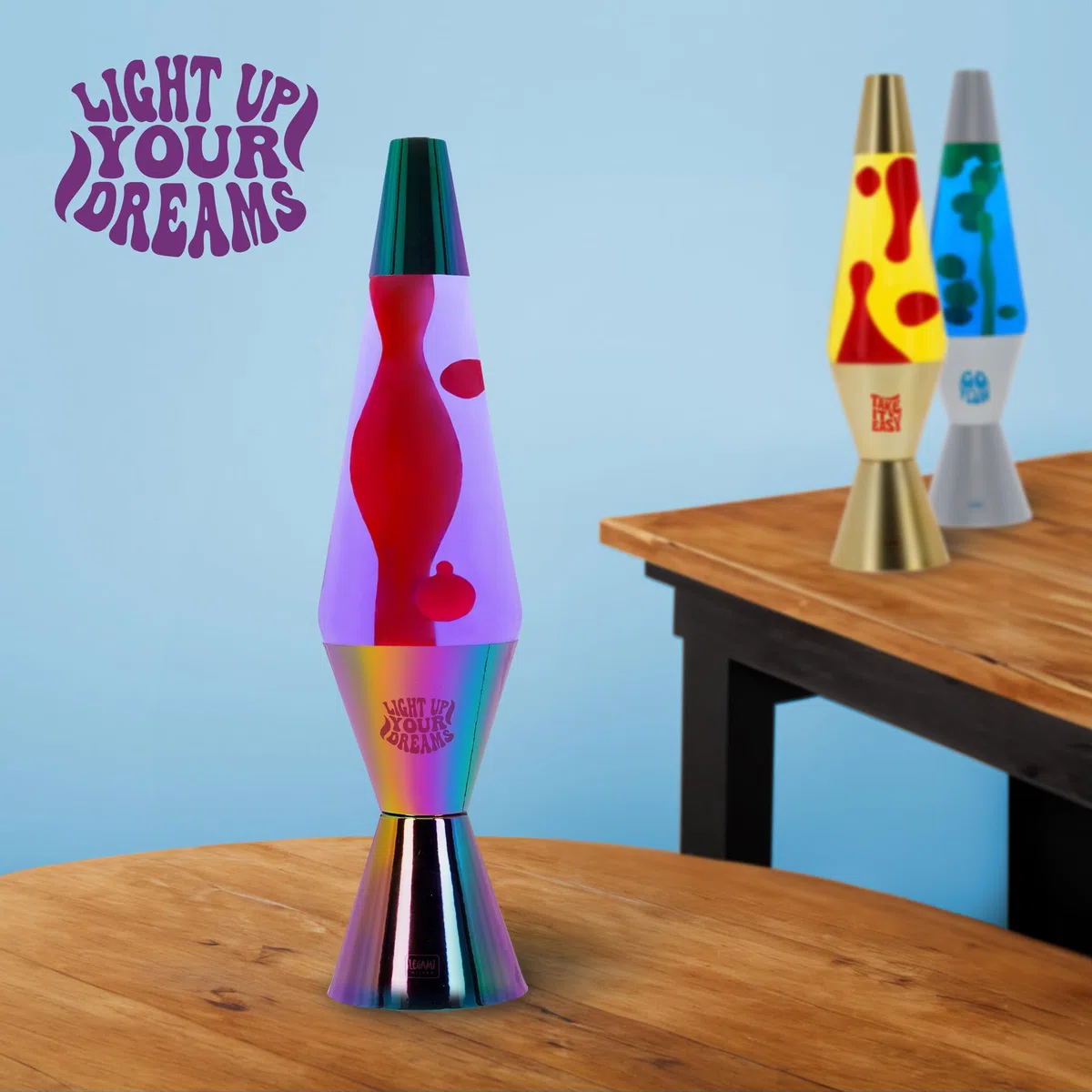 Legami - Lava Lamp Magmastic, Lampada Lava Effetto Rilassante, Liquido Viola Lava Rosso, Lampadine Incluse, Diametro 11 cm, Altezza 36,3 cm, Tema Holo Fairy