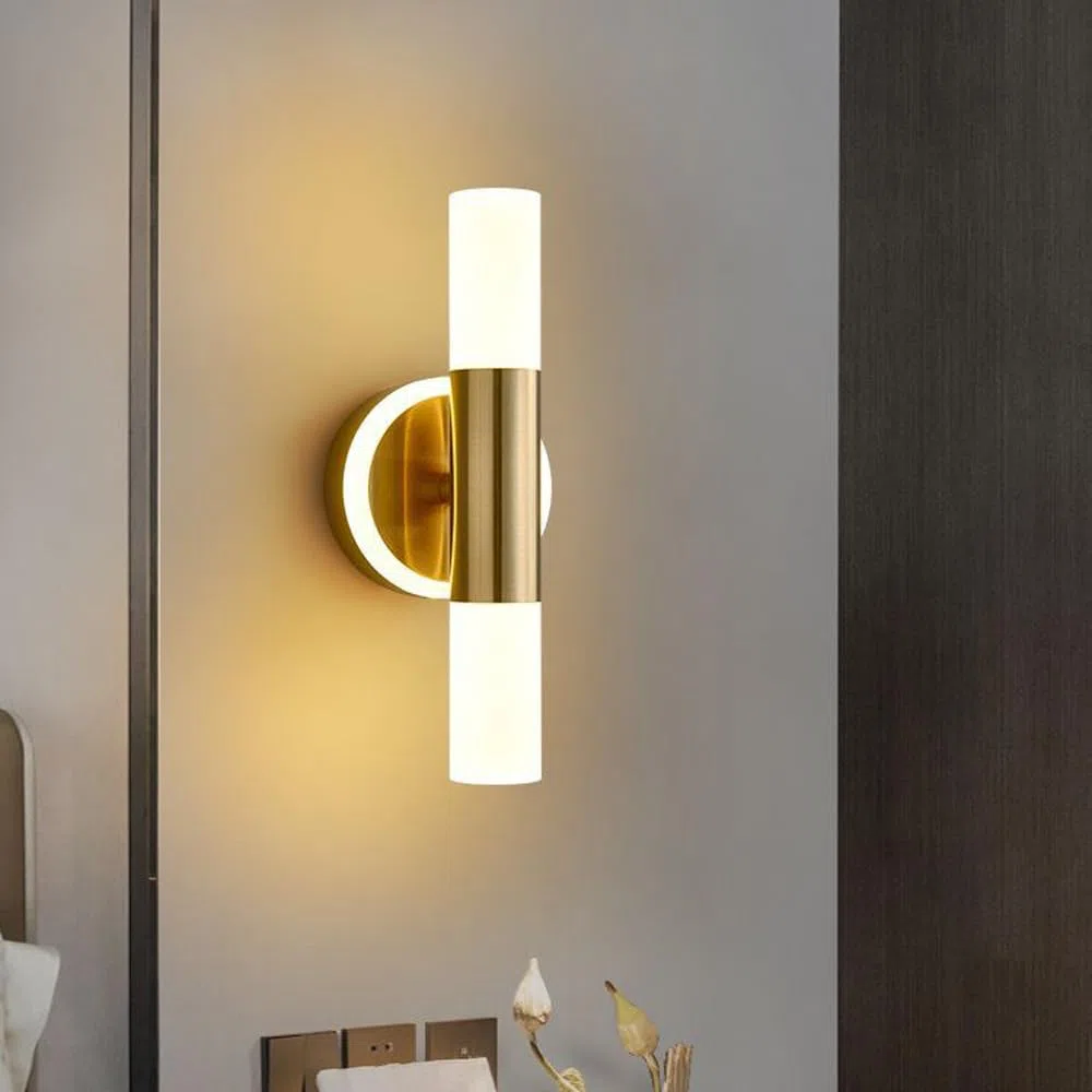 Decorazione domestica moderna Up Down Applique Illuminazione da parete Vanità del bagno LED Applique da parete Barra lunga 9W Cilindro acrilico dorato per interni Lampada da parete lineare per