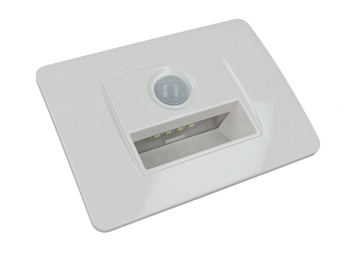 Segnapasso LED Interno con Sensore PIR 1,6W 220V 3 Moduli Bianco Luce Calda 3000K | Incasso 503