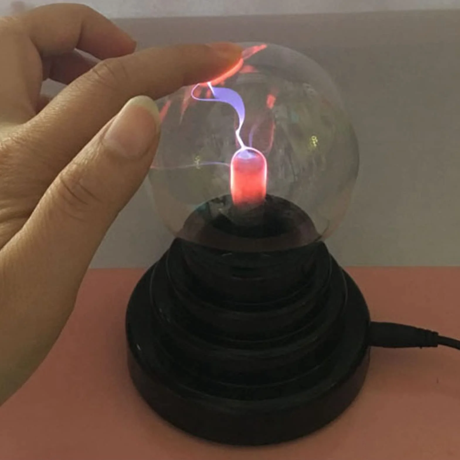 Tyenaza Sfera al Plasma, 7,5CM Lampada al Plasma Magica, Lampada a Sfera al Plasma Sensibile al Tocco per Feste Decorazioni, Regalo, novità Luce a Sfera Giocattolo