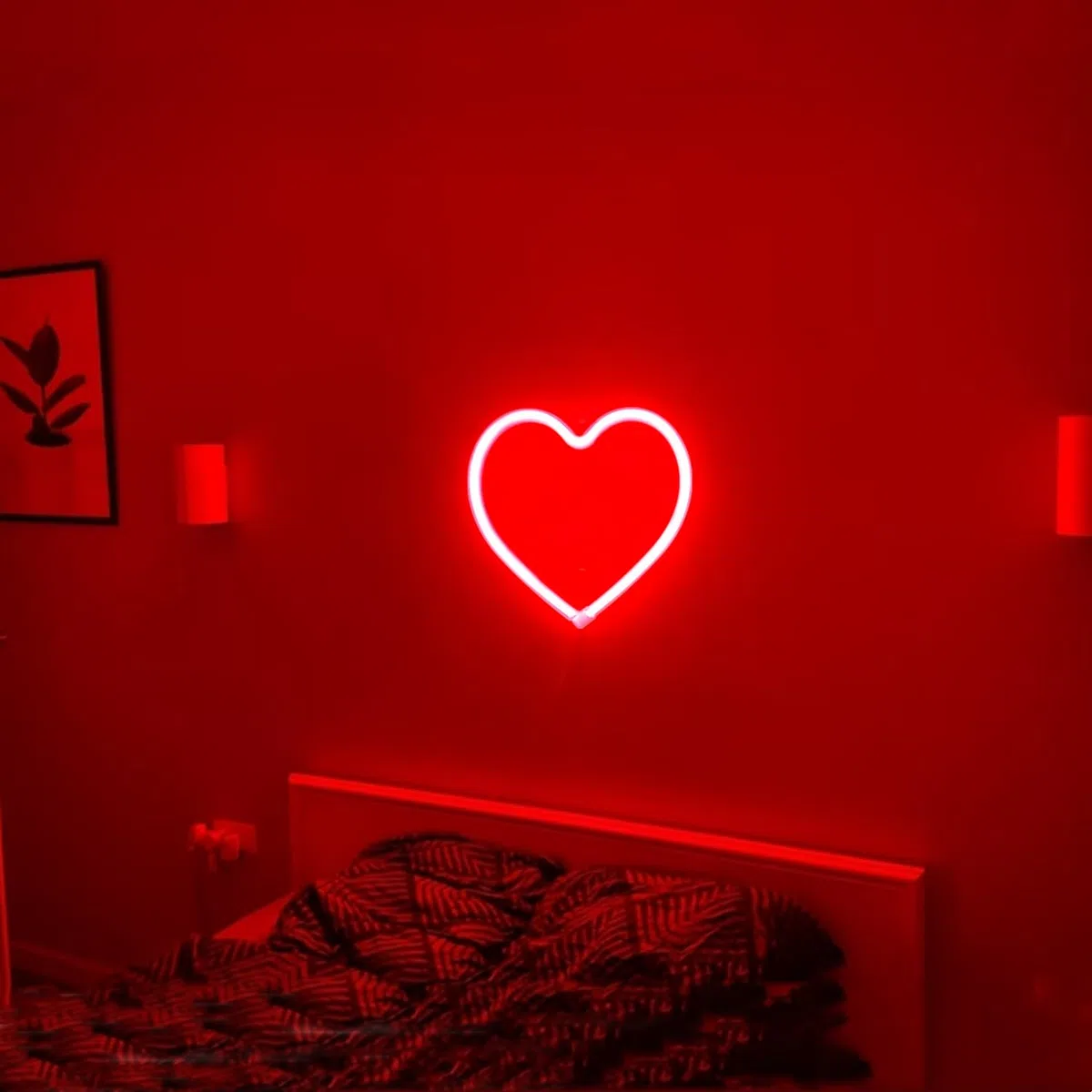 Segno del Heart Led 2 pezzi,Lampada al neon a forma di cuore d'amore di San Valentino alimentata a batteria per Matrimonio Decorazione della parete della stanza delle donne della ragazza(Rossa)