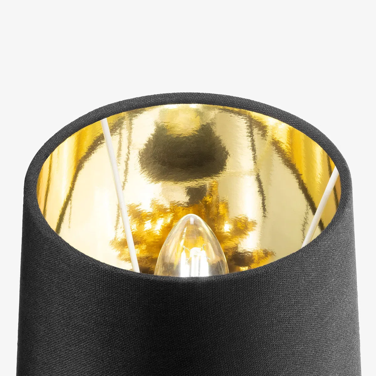 Navaris Set 2x Paralume Lampada in Tessuto Nero Interno Dorato - Para Lume Abatjour Luce da Tavolo Lampadina E14 - Paralumi Neri Ø172-137x152mm