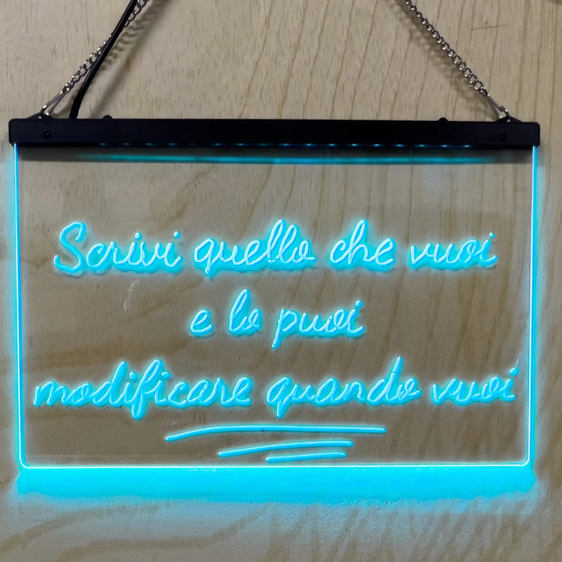 Insegna a led personalizzabile da te tabella luminosa personalizzata luce multicolore per locali bar uffici feste on air o semplice comunicazione