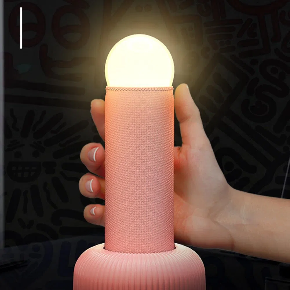 Divertente luce notturna for adulti Adolescenti Bambini Lampada da scrivania a forma di pene Lampada da comodino a mano Lampada da comodino for la cameretta dei bambini Luce notturna