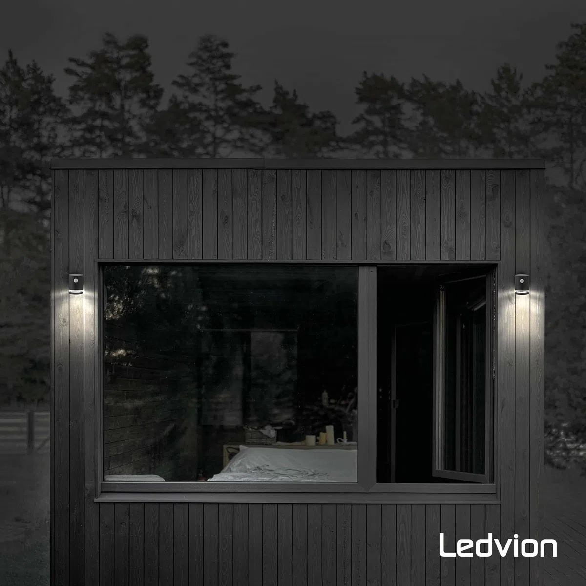 Ledvion - Lampada da Parete LED Solare con Sensore, 3000K, IP44, Nera, Elara, Lampada da Esterno, Luce Atmosferica, Illuminazione da Giardino