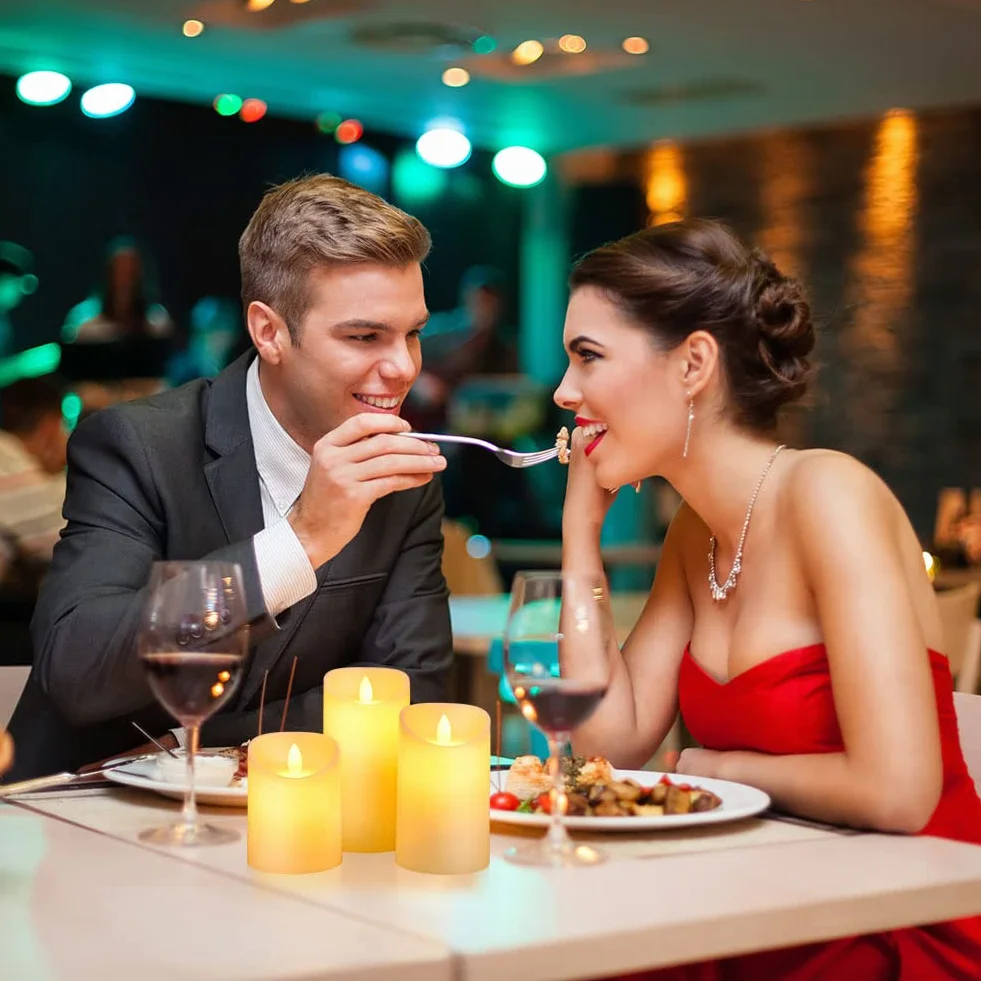 Flintronic Candele LED, 3 pezzi Candela a LED con Telecomando, 10/12.5/15CM Candele Senza Fiamma Tremolante con Telecomando e Funzione Timer per Compleanno/Festa/Matrimonio/Hotel