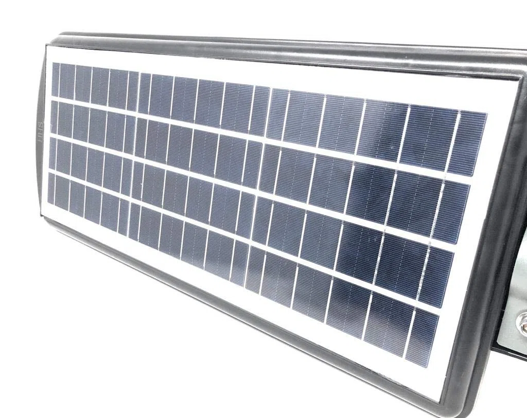 TEMPO DI SALDI Lampione Stradale Faro A Led 90W + Pannello Solare + Telecomando E Crepuscolare