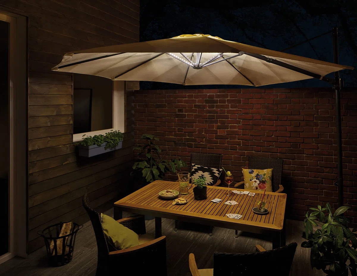 Paulmann 942.08 Luce Outdoor Mobile Parasol di Lighting Ip44 3000 K Lampada Per Ombrellone 4 x 0.4 M Luce Nastri Led Stripes, Plastica, 0.1 W, Nero, 40 x 0.5 x 0.3 cm