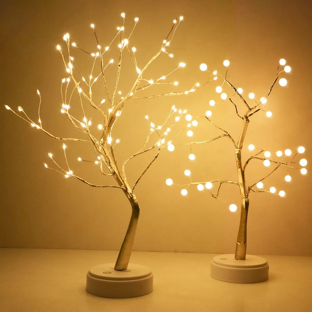 Kinamy LED Albero Lampada da Tavolo Operata a Batteria e USB Alimentatore Plug-in Luce Alberi Rame Decorativo Regolabile Rami Luci Lampada da Scrivania Luce Notturna 108 LUCI