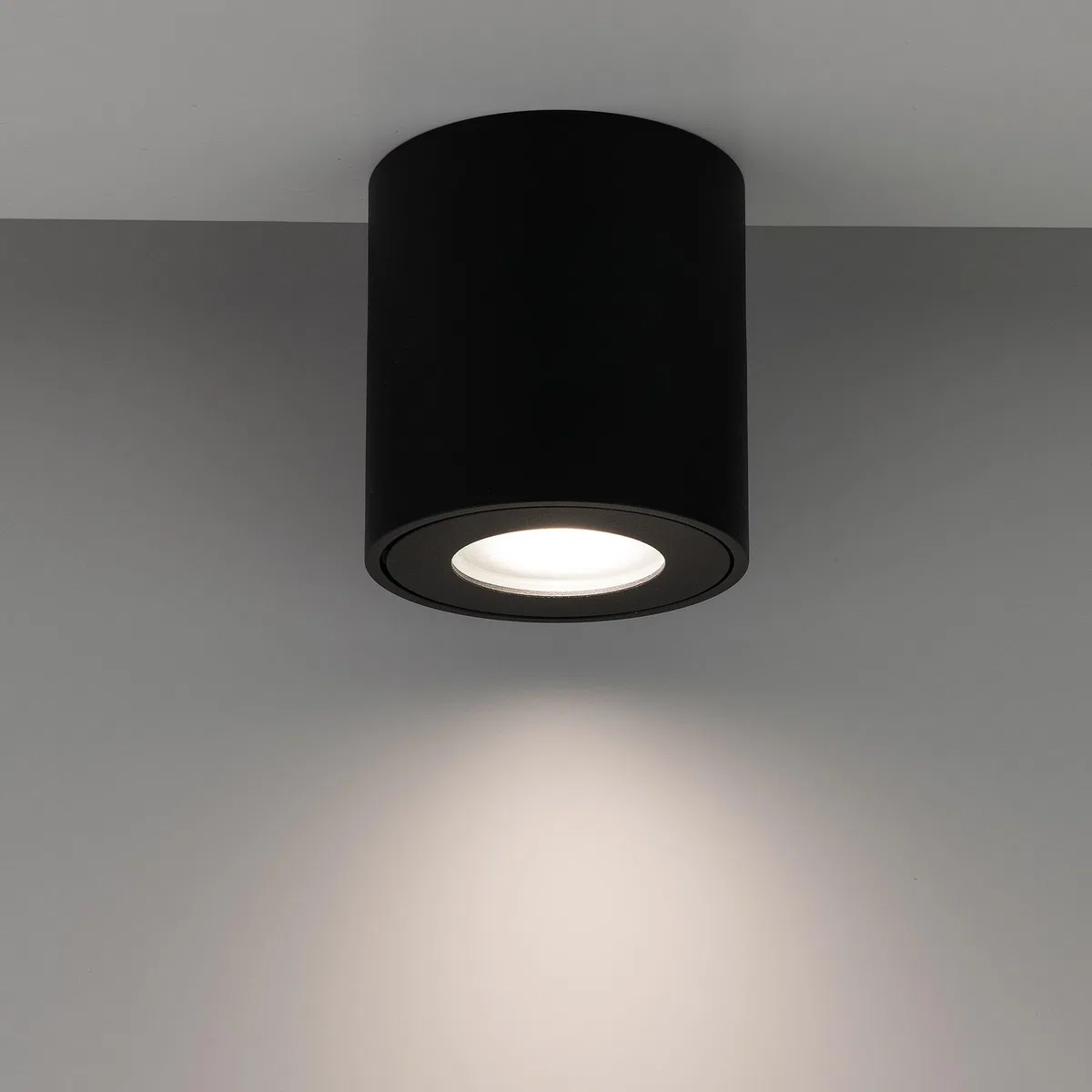 EDO Faretto da Soffitto Nero GU10 Ø80x84 mm Rotonda KLARS - Plafoniera da Superficie Moderna Tondo Allumionio - Impermeabile IP44 230V - Lampada da Soffitto - Illuminazione per Bagno