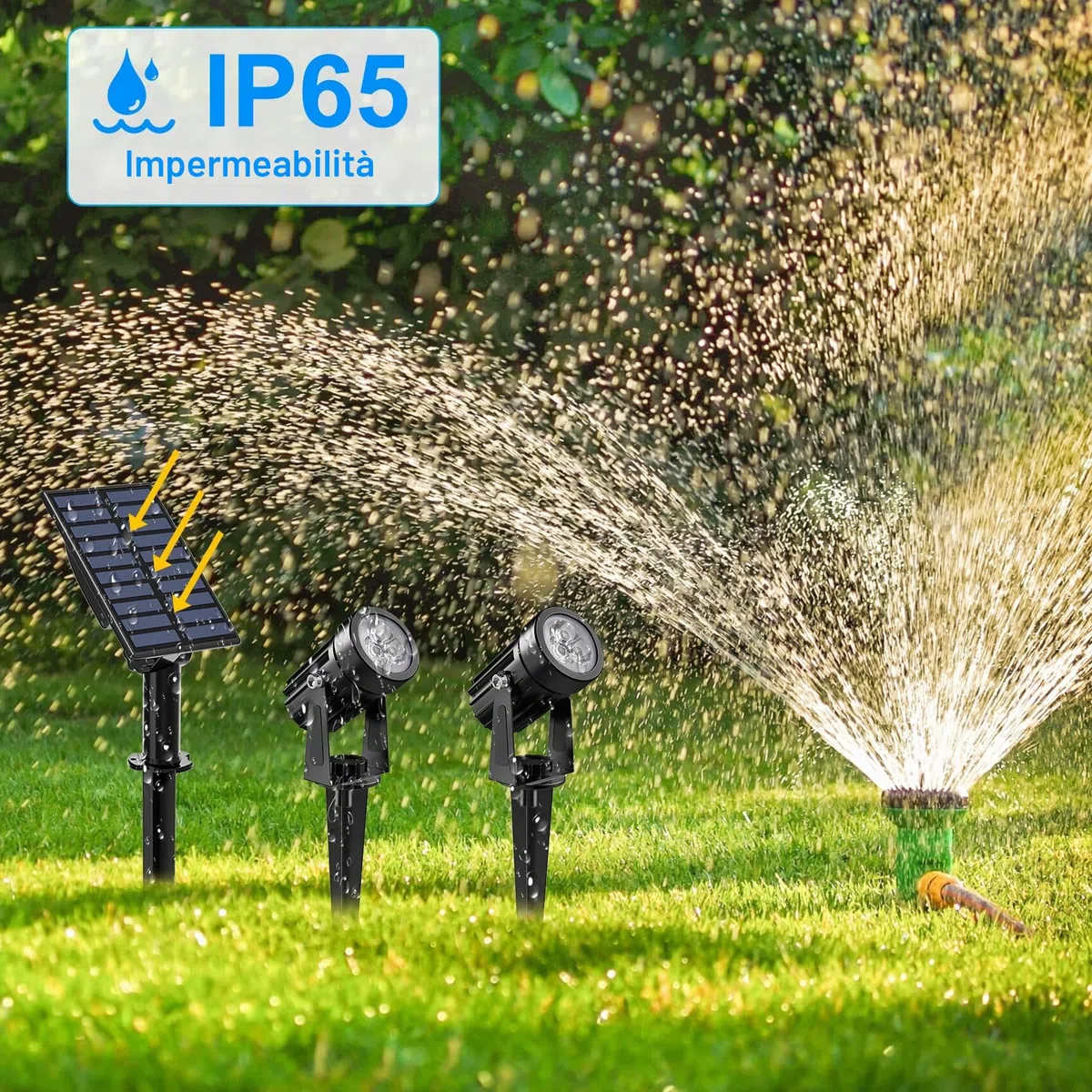 NATPOW Faretti Solari a Led da Esterno, 2 in 1 Luce 3000K Luci Solari da Giardino, 2 Modi, Automaticamente Acceso o Spento, Impermeabile IP65 Luci Esterne ad Energia Solare per Cortile, Patio, Alberi