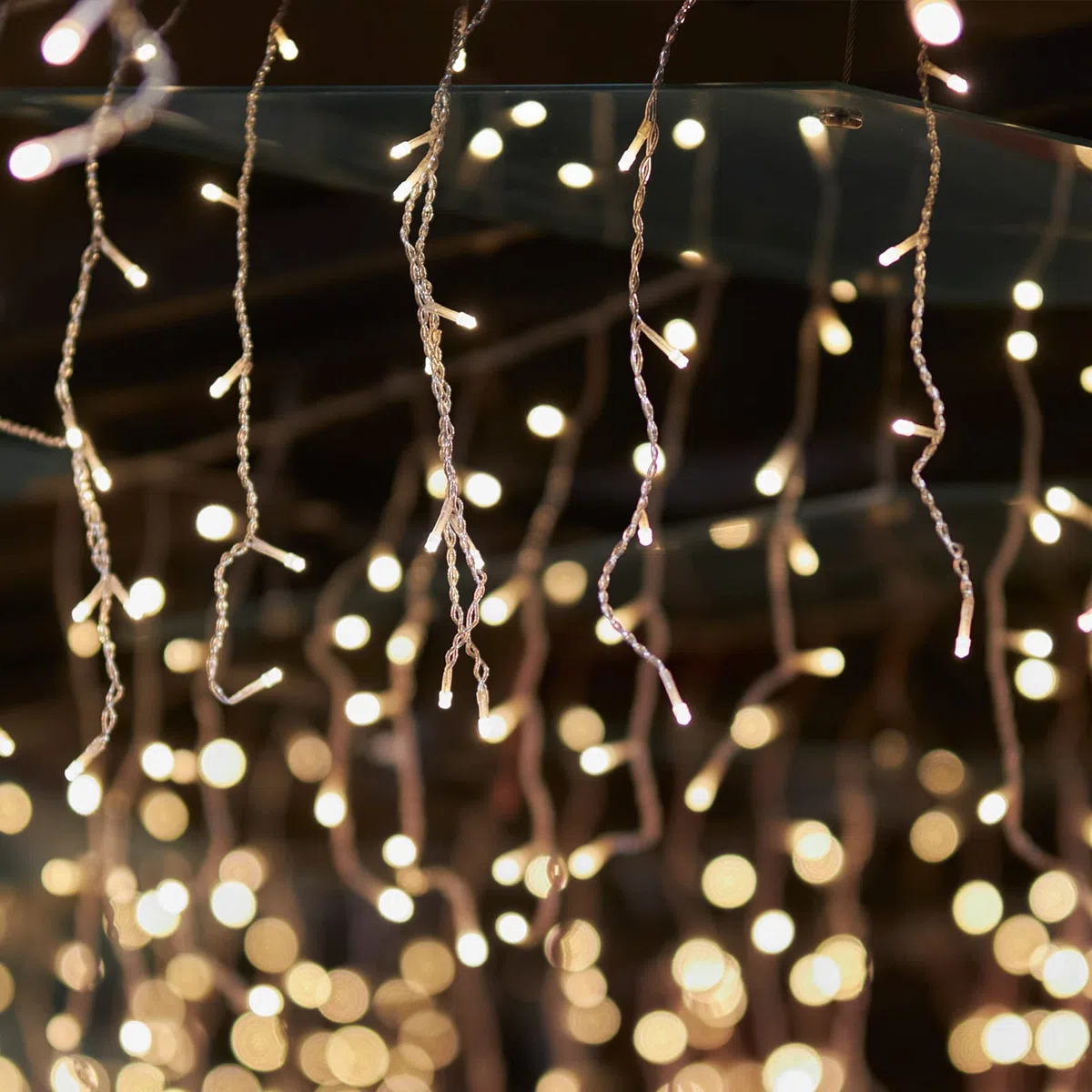 SALCAR 6m x 1m LED Tenda con Catena di Luci, Catena luminosa 300 Leds 9 modalità impermeabile decorazione per Decorazioni Natale - Bianco Caldo