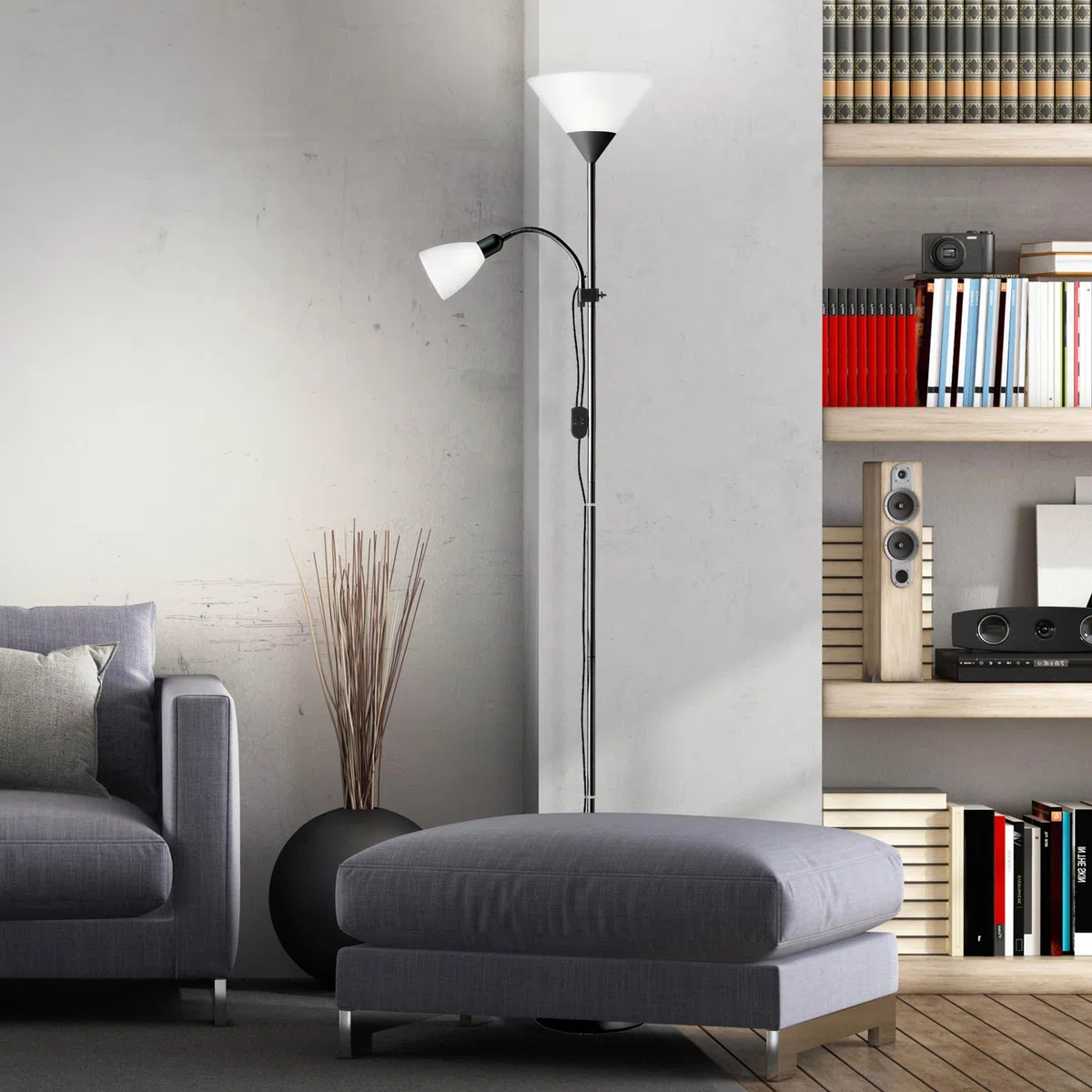 Brilliant, Lampada piantana con luce da lettura, alluminio;plastica