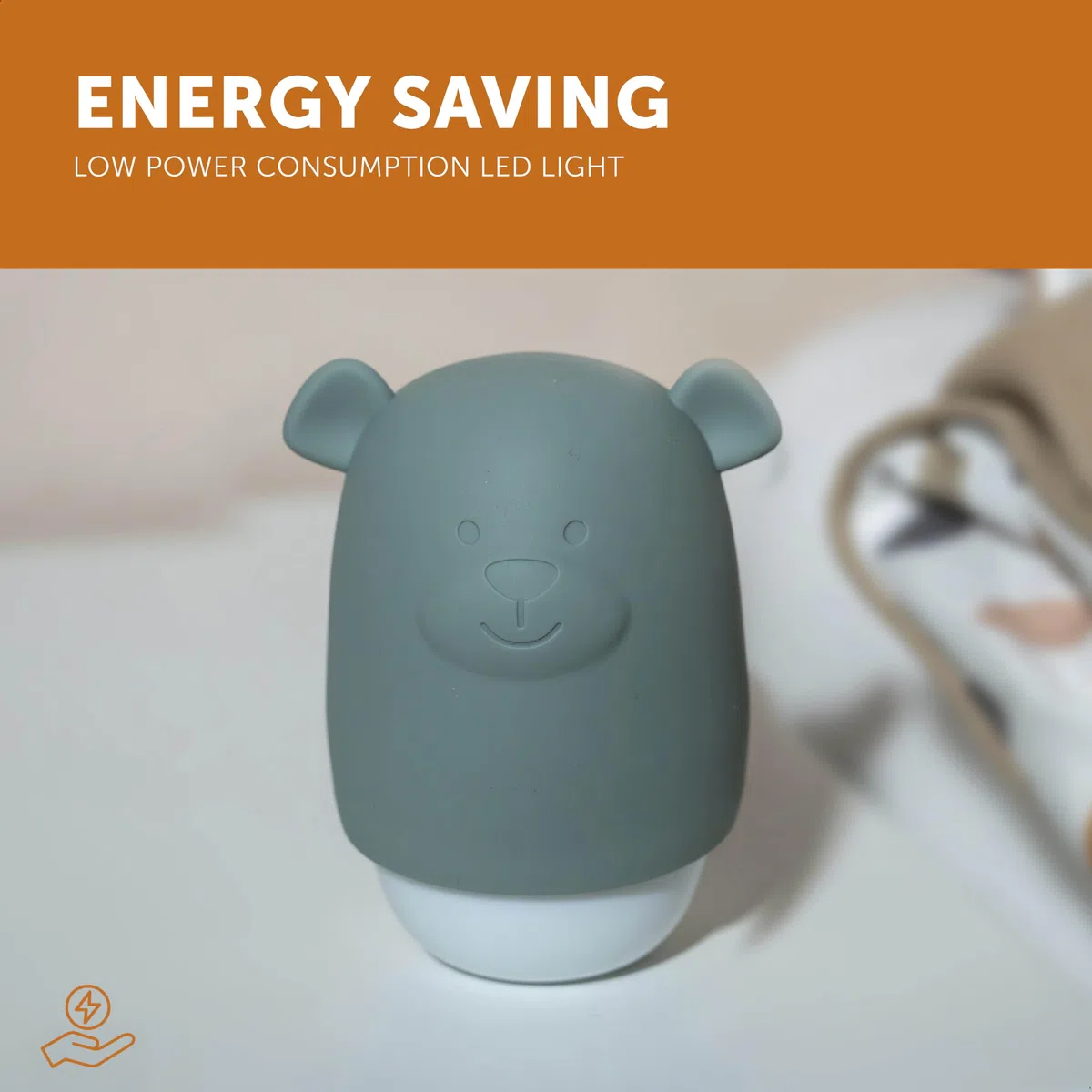 ZAZU Benny Luce notturna per bambini con sensore crepuscolare – Ricaricabile | Accensione automatica | Luce bianca e arancione | Portatile e presa | Batteria fino a 70 ore | Modalità viaggio | Lampada