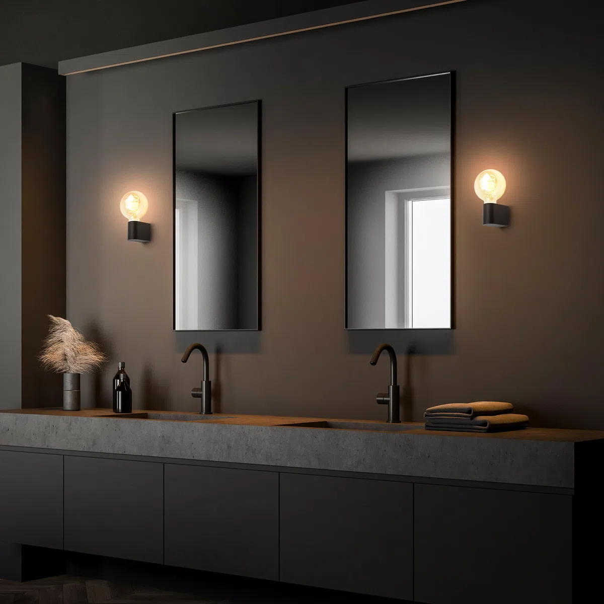 Briloner - Lampada a specchio da bagno IP44 resistente agli spruzzi, E27 max. 10W, lampada da bagno, lampada a specchio da bagno, lampada da bagno, lampada da parete da bagno, 4,5 x 8 x 9,5 cm, nero